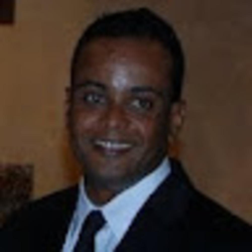 Meet your Posher, Roberto